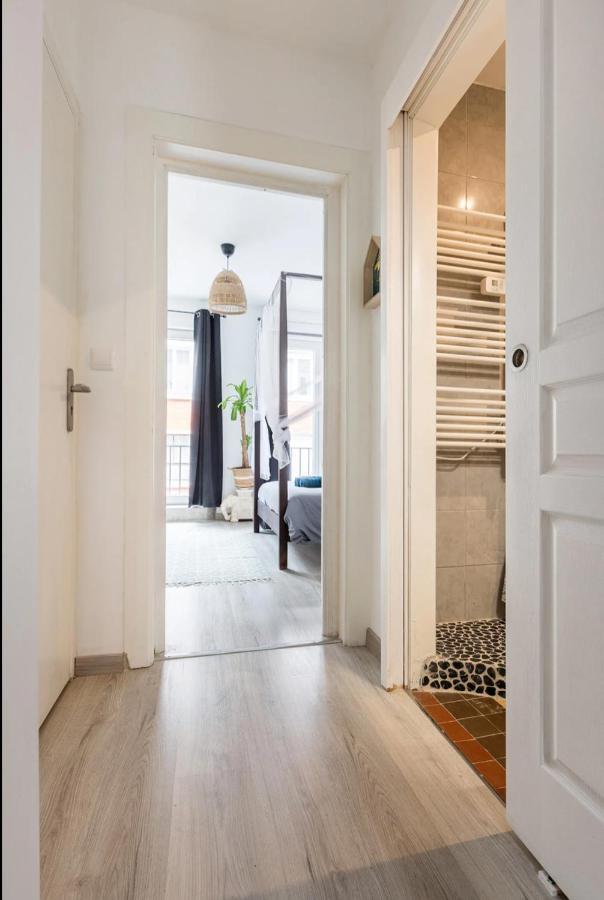 Appartement T2 A Africa, 30m2, Hypercentre Parking, Balcon Valenciennes